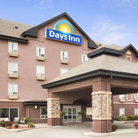 Days Inn By Wyndham Calgary Airport Esterno foto