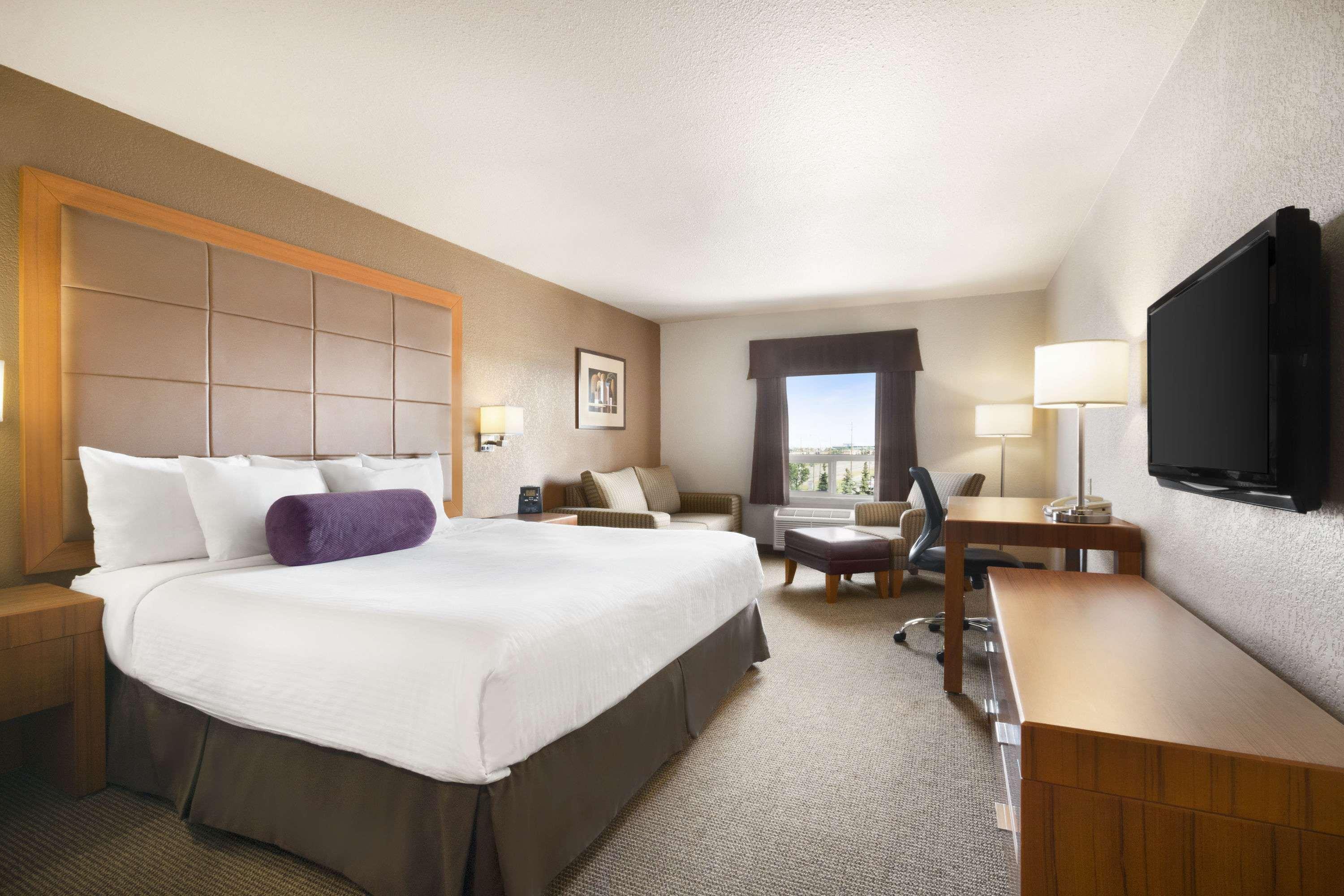 Days Inn By Wyndham Calgary Airport Esterno foto
