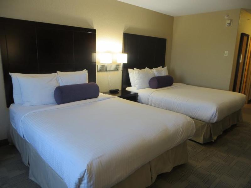 Days Inn By Wyndham Calgary Airport Esterno foto